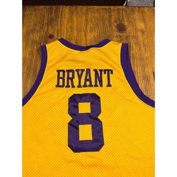 Kobe Bryant #8 Los Angeles Lakers Nike Jersey Swingman Rewind 1957 - Picture 4 of 9